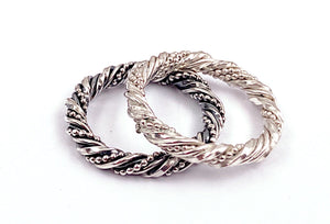 Open image in slideshow, Blackened Silver Twisted Ring
